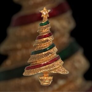 Vintage Christmas Tree Brooch, Red and Green Enamel Gold-Toned, Rhinestone Star